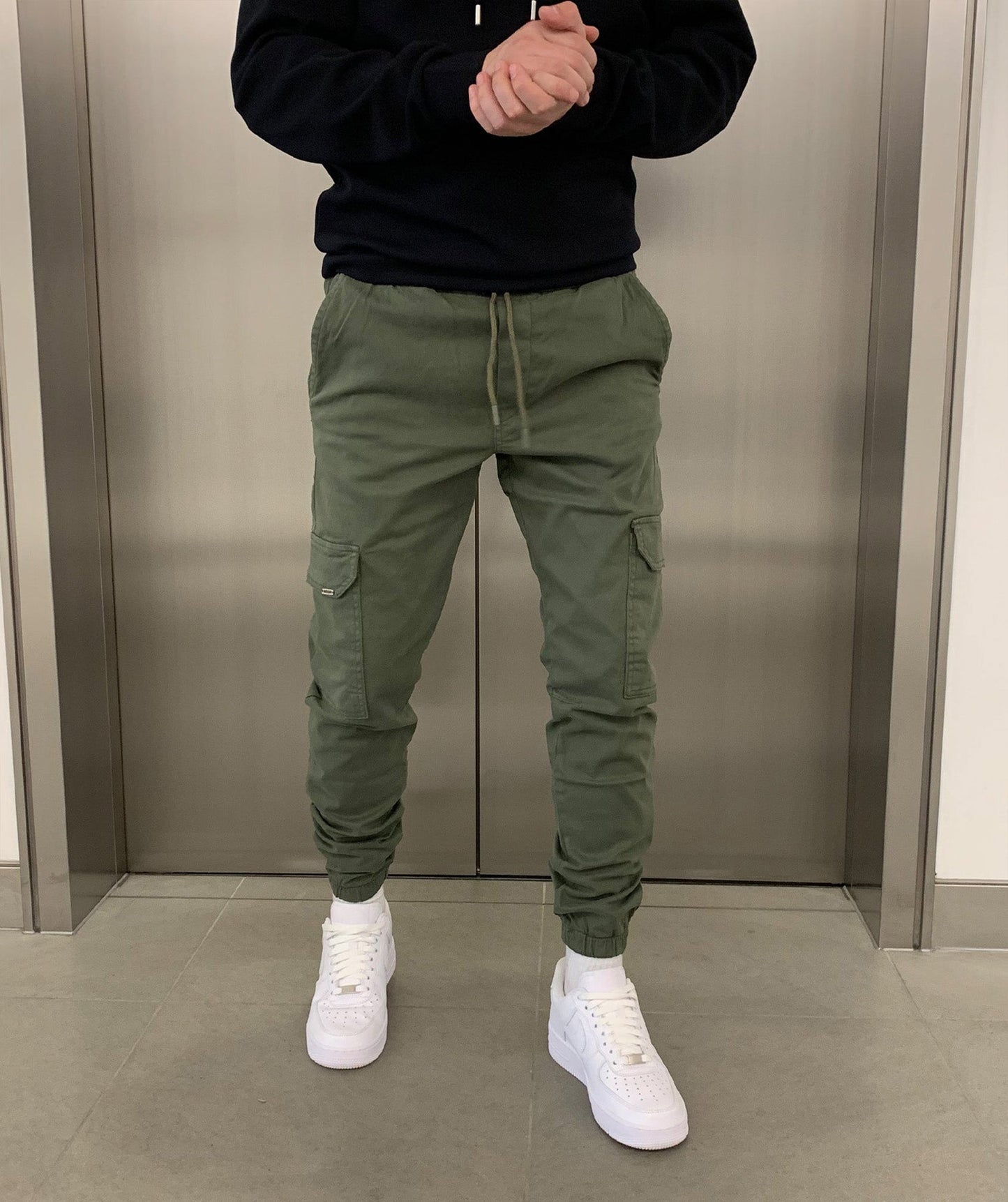PANTALON CARGO COUPE JOGGER